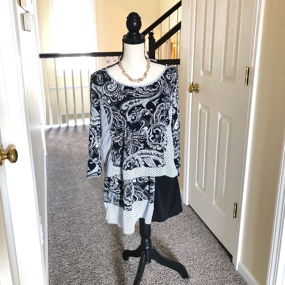 Style & Co. Black & white tunic